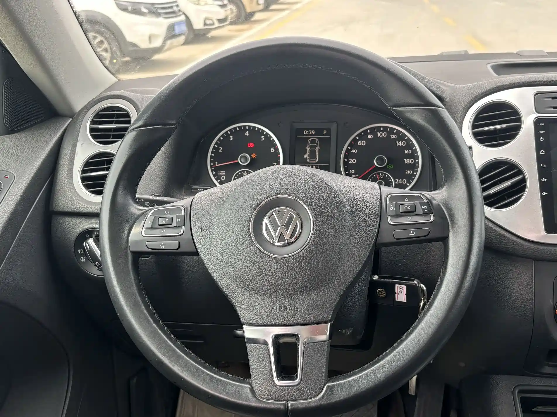 Photo 12 - Volkswagen Tiguan