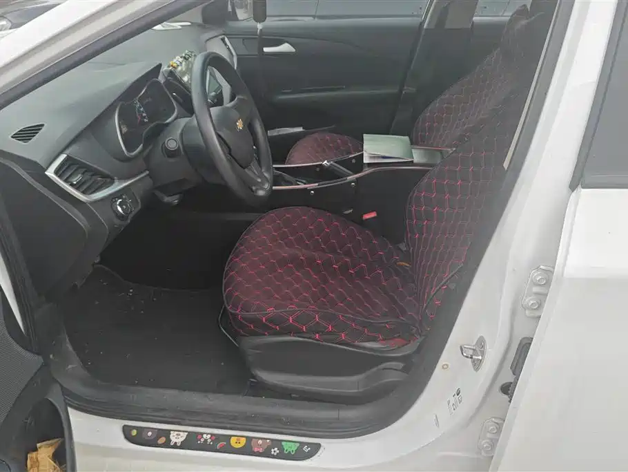 Chevrolet Cavalier 2019 320 Auto Sunroof Enjoyment Edition фото 9