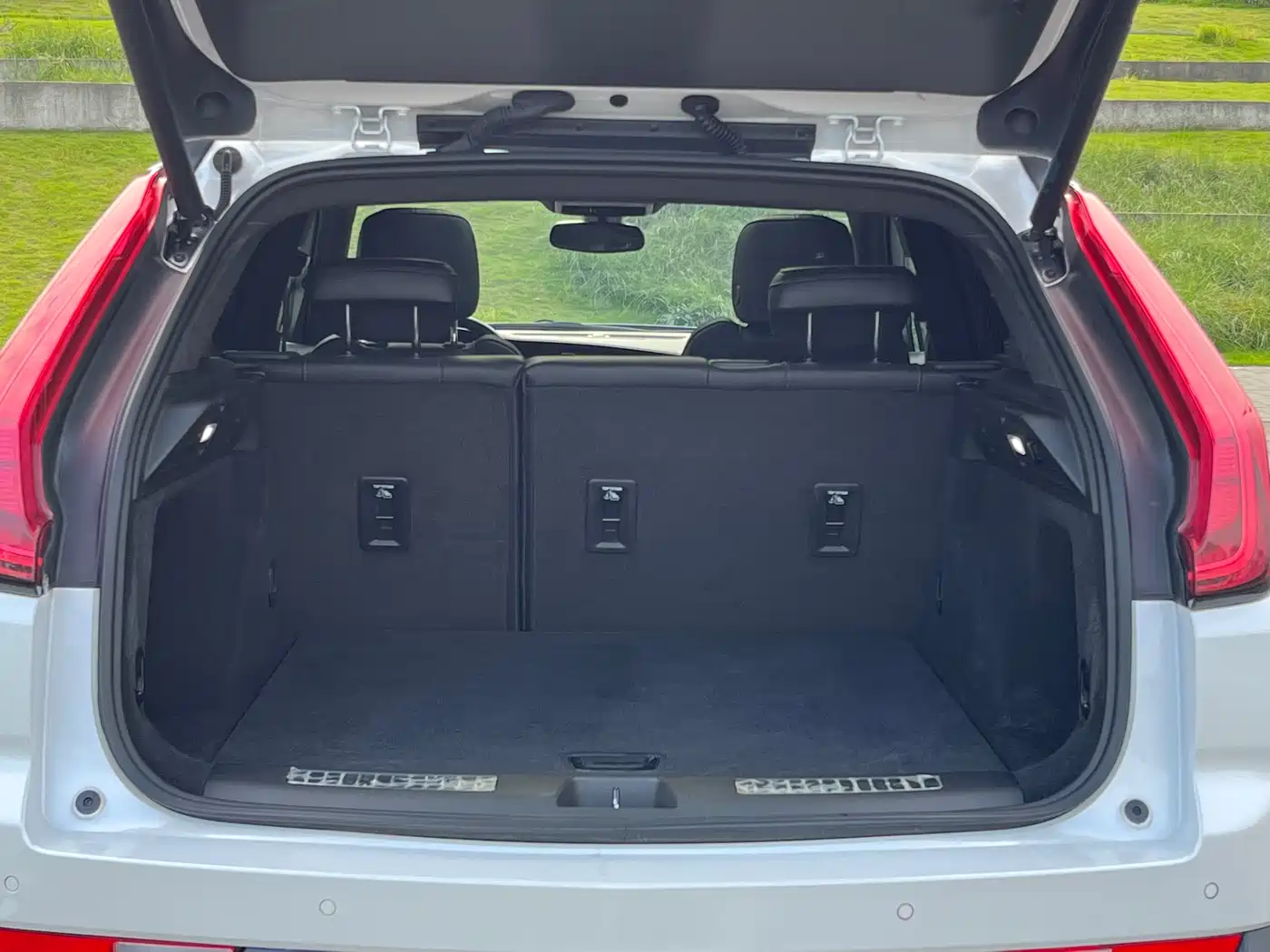 Cadillac XT4 2020 28T FWD Leading Trim фото 29