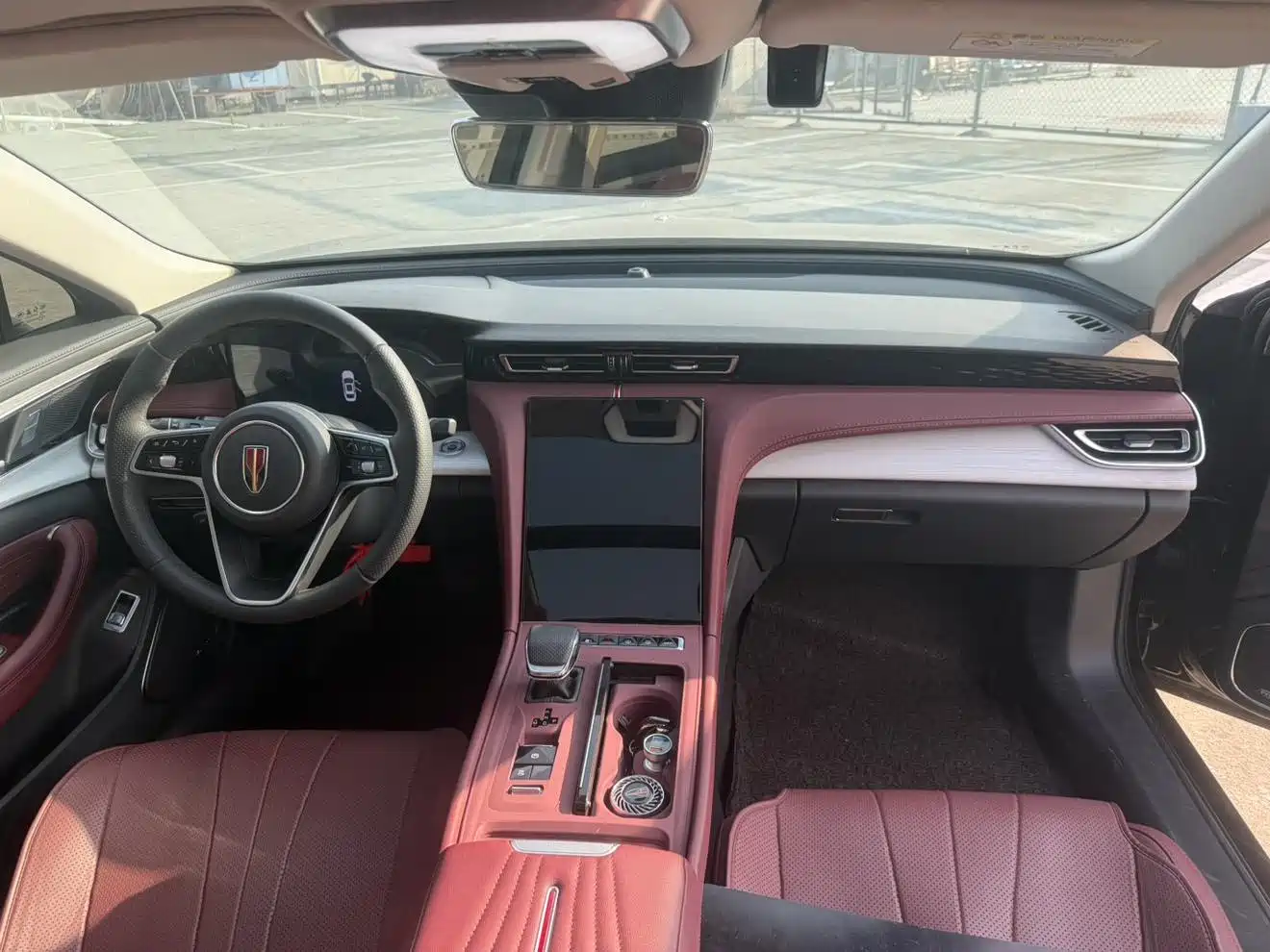 Hongqi H5 2024 1.5T DCT Smart Connect Flag Rhythm Edition фото 12