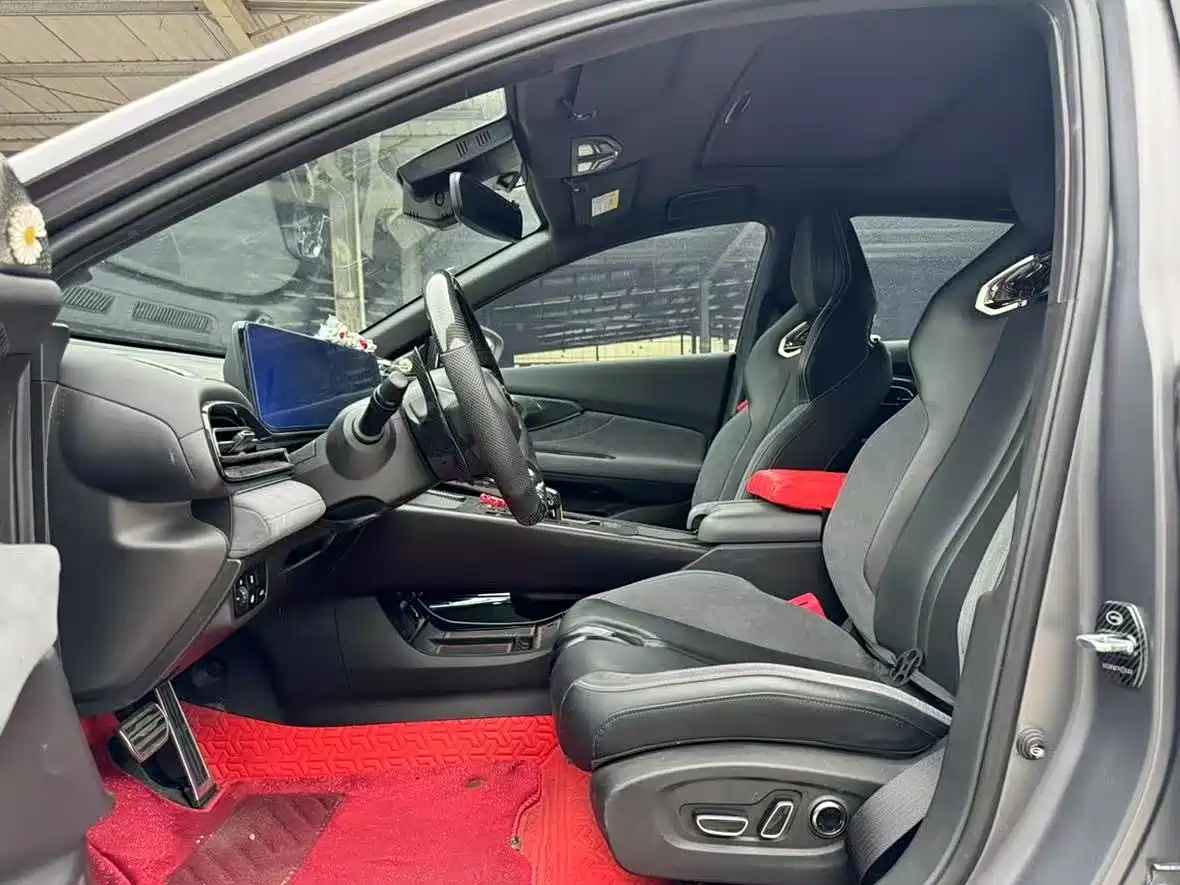 GAC Trumpchi Trumpchi Emkoo 2023 400T Auto R MAX фото 5