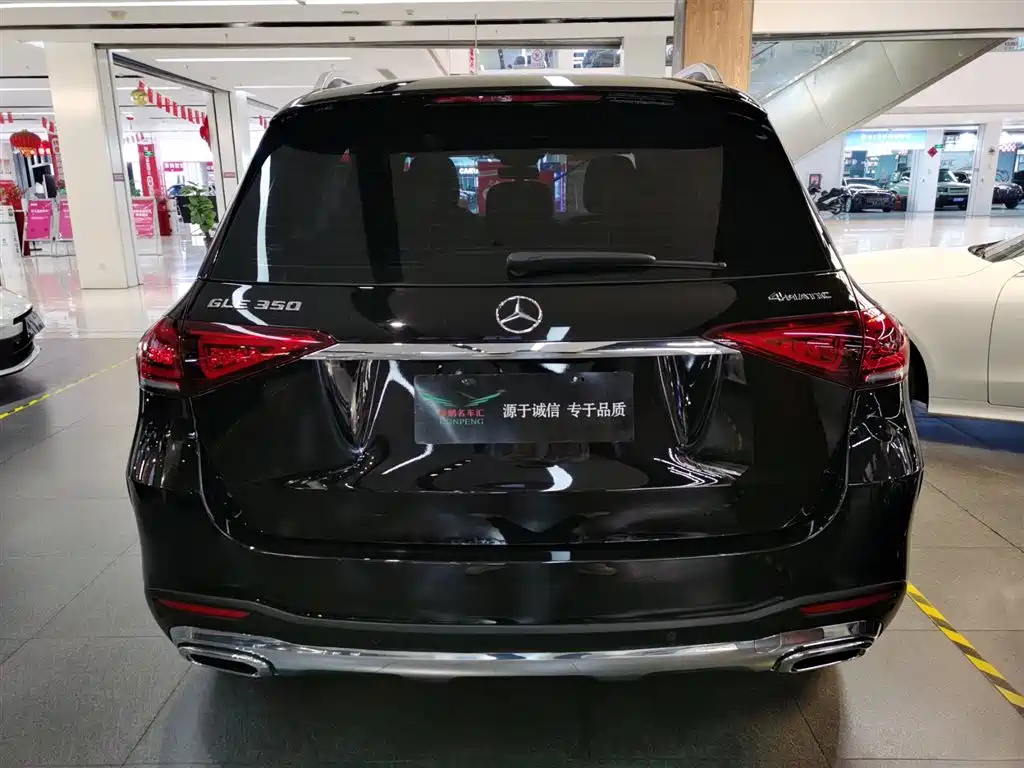 Mercedes-Benz GLE 2023 GLE 350 4MATIC Fashion фото 4