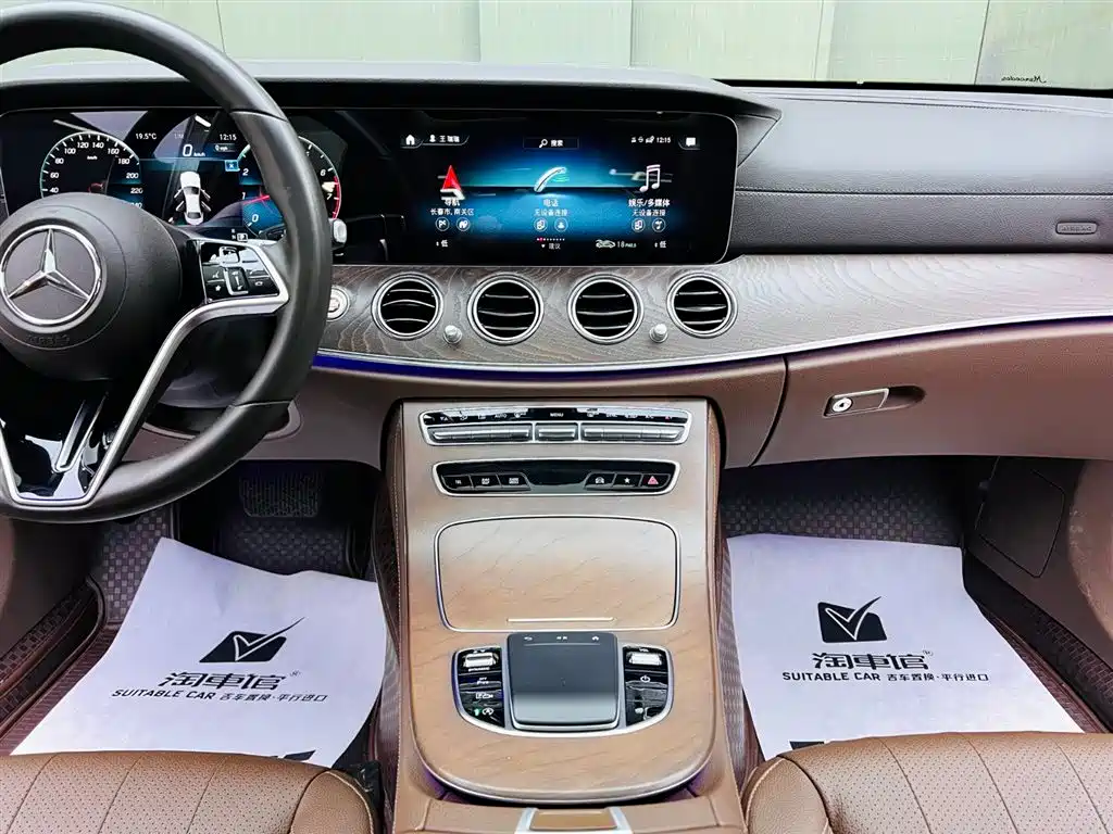 MERCEDES-BENZ E-CLASS