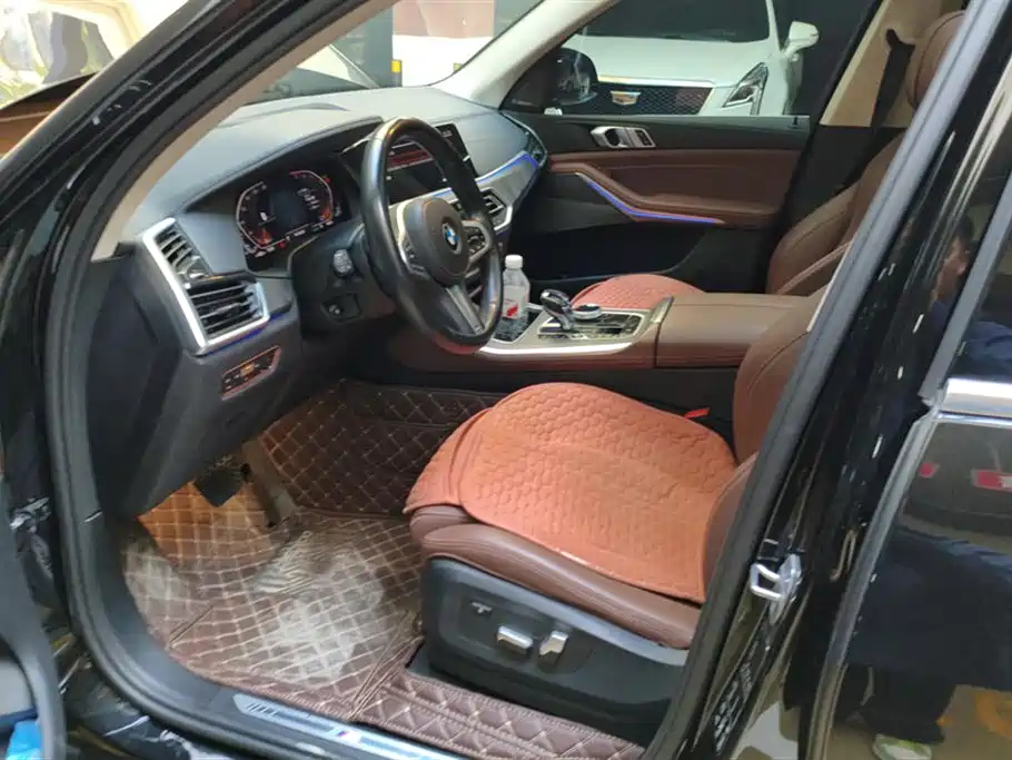 BMW X5 (Import) 2021 xDrive40i M Sport Package фото 9