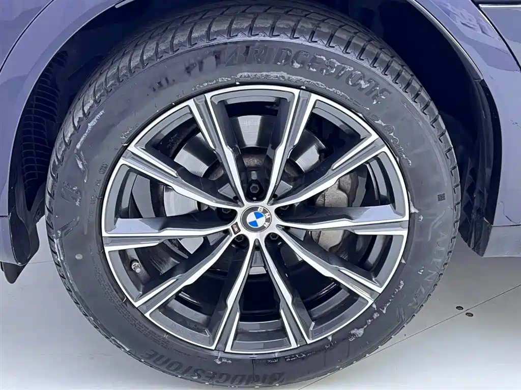 BMW X6 2021 xDrive30i M Sport Package фото 12