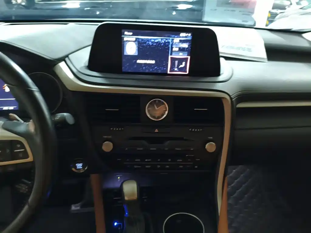 LEXUS RX