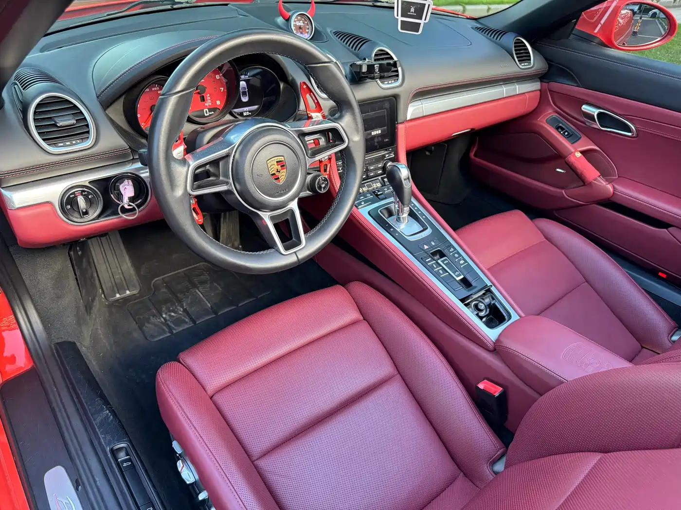 Porsche 718 2016 Boxster 2.0T фото 4