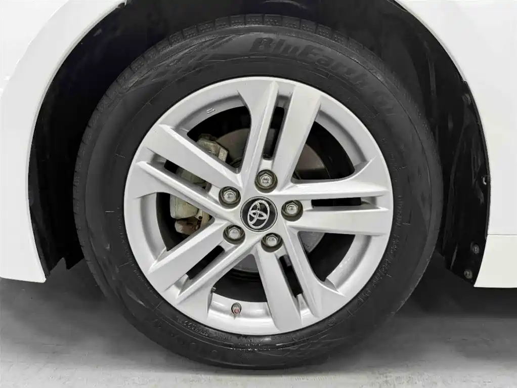 Toyota Levin 2022 TNGA 1.5L CVT Progressive Edition фото 18