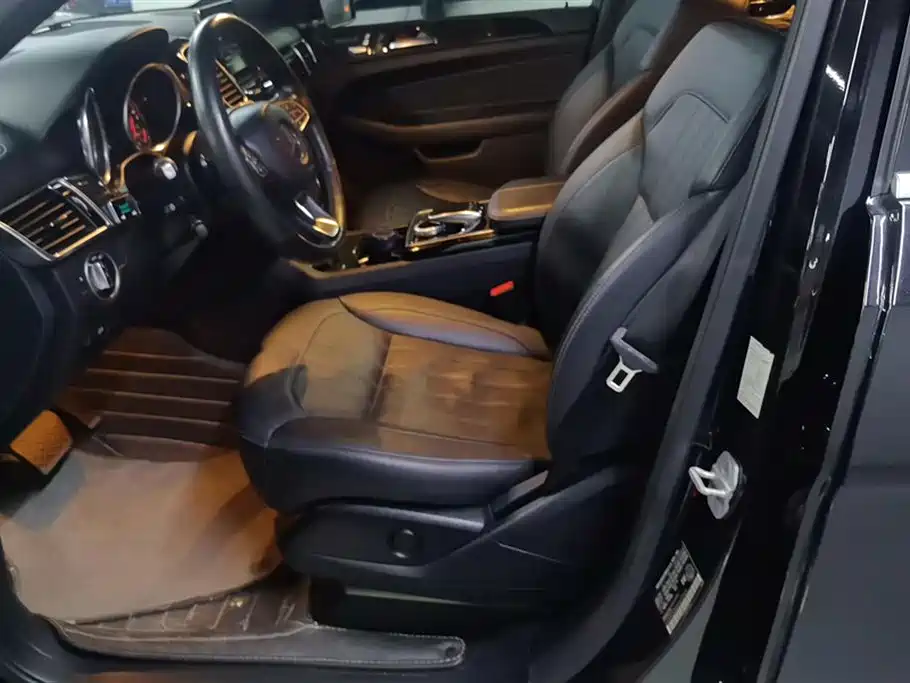 Mercedes-Benz GLE 2015 GLE 350 d 4MATIC фото 9