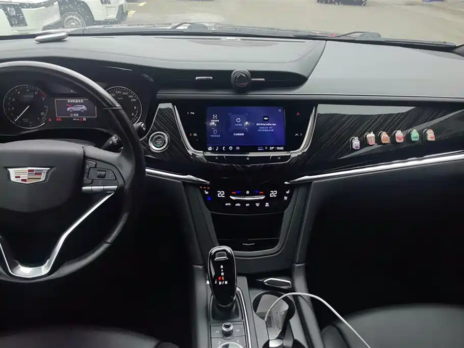 Cadillac XT6 2021 28T 6-Seater AWD Luxury фото 13