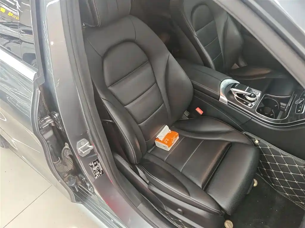Mercedes-Benz C-Class 2017 Facelift C 200 L Sport Edition фото 19
