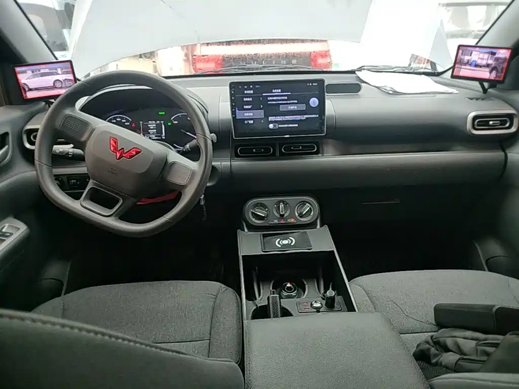 Фото 10 - Wuling Motors Wuling Hongguang New Energy