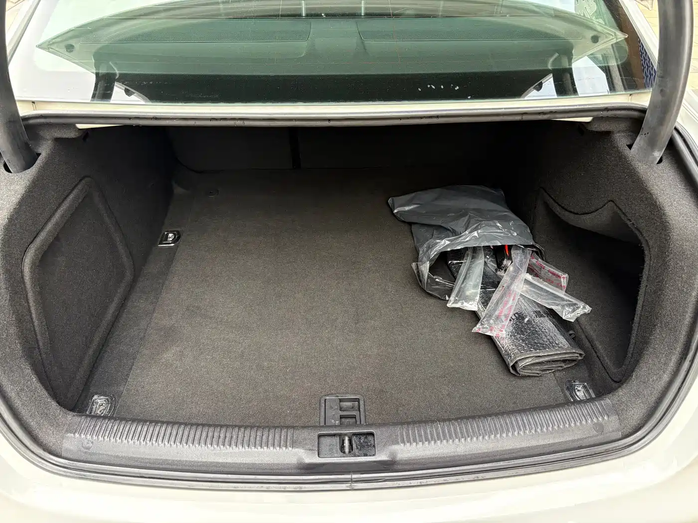 Audi A4L 2011 2012 2.0 TFSI Auto Comfort