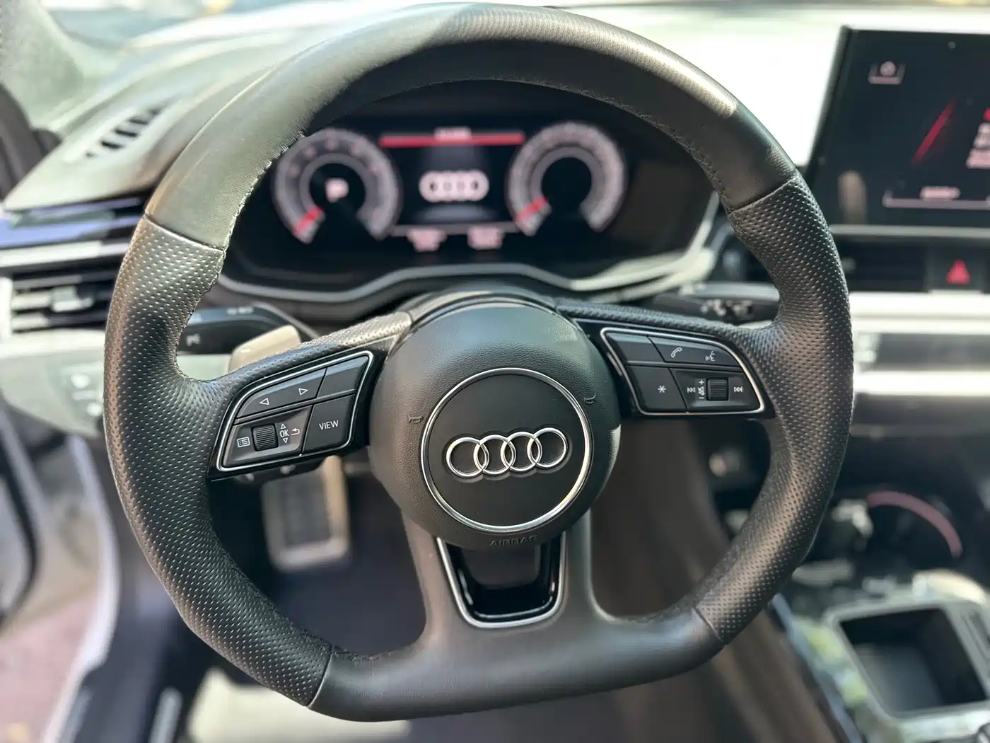 Audi A4L 2024 40 TFSI Luxury Dynamic фото 9