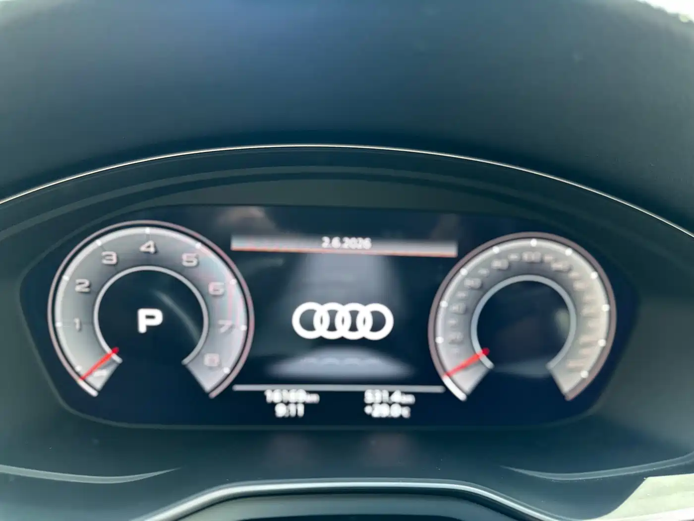 Audi A4L 2024 40 TFSI Luxury Dynamic фото 8