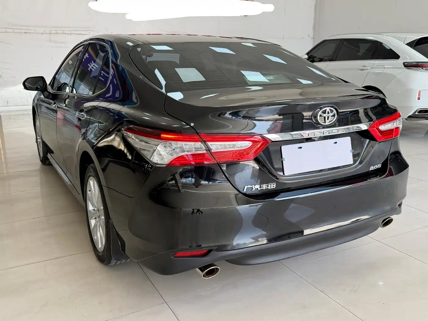 Toyota Camry 2021 2.0G Luxury Edition фото 11