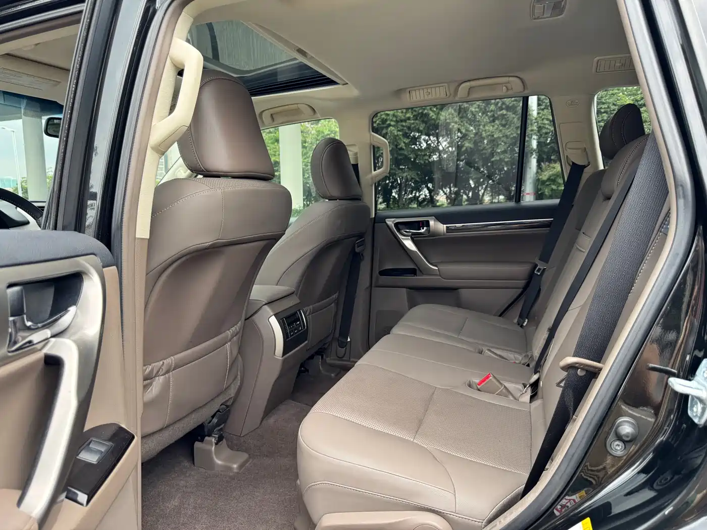 Lexus GX 2015 400 Luxury Edition фото 9