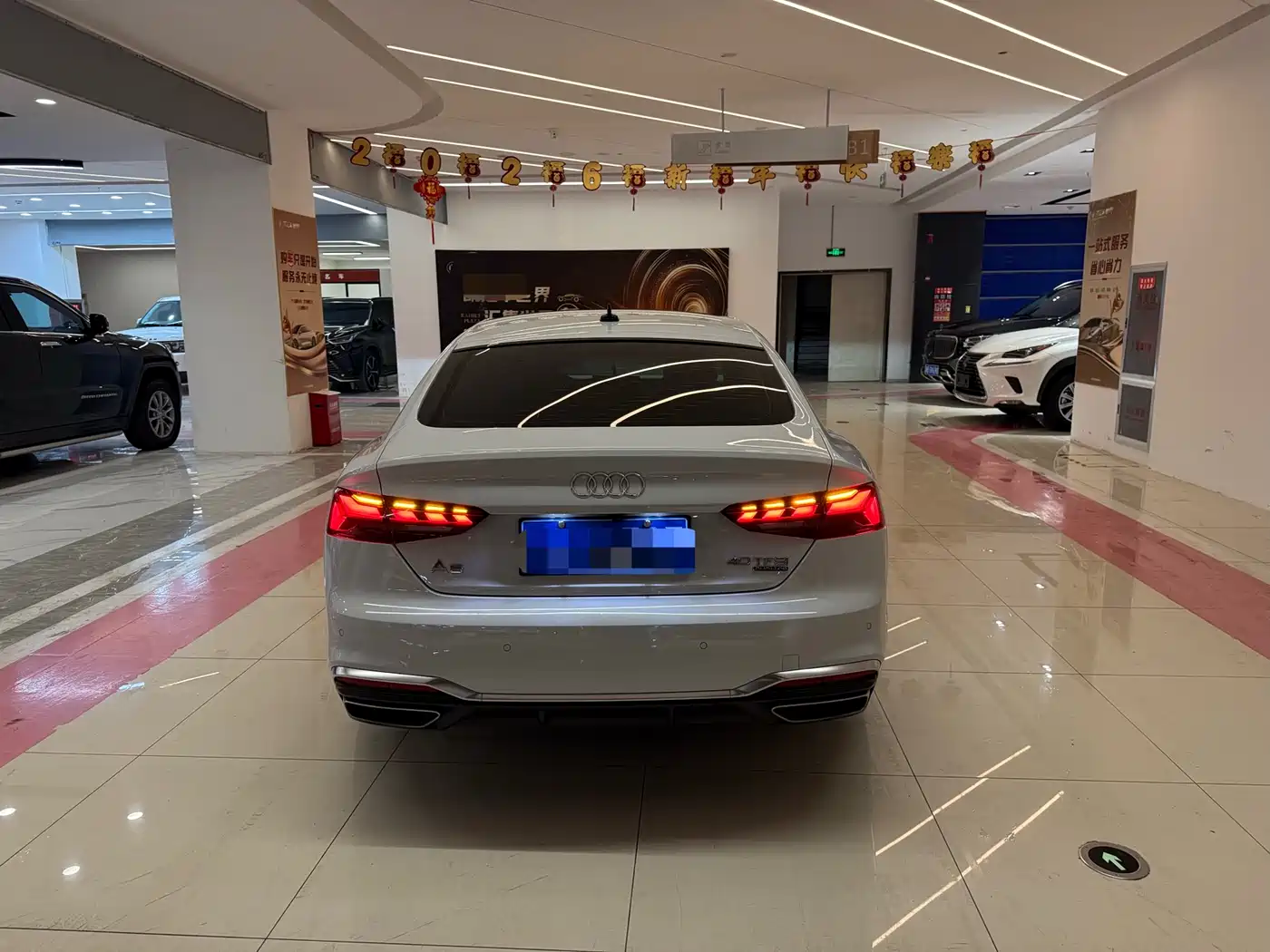 Audi A5 (Import) 2023 Sportback 40 TFSI quattro Luxury Dynamic фото 16