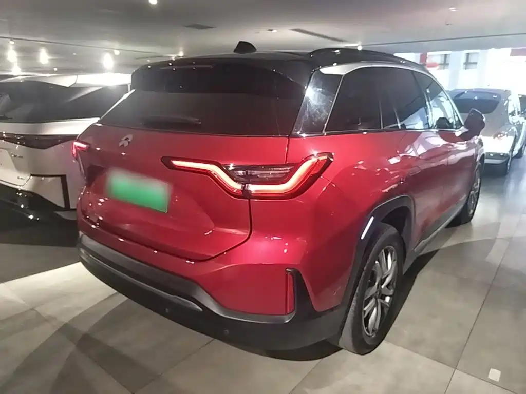 Фото 7 - NIO ES6
