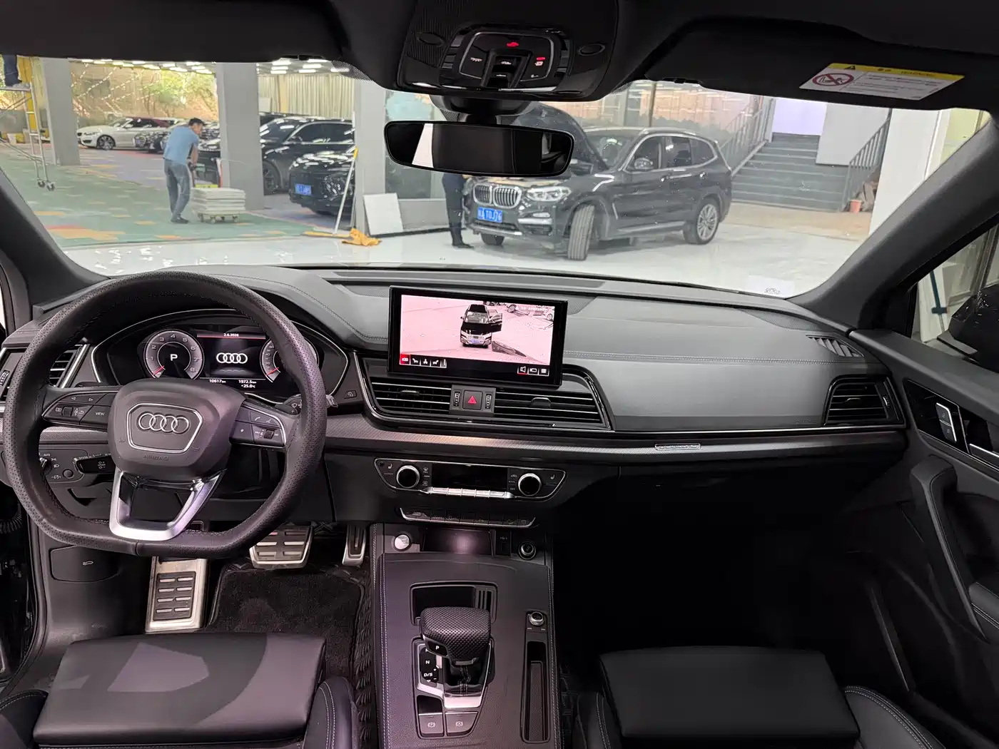 Audi Q5L 2024 Model 40 TFSI Luxury Dynamic фото 6