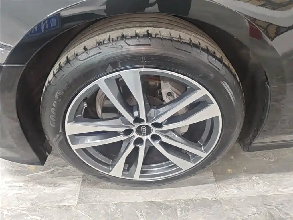 Audi A6L 2023 Facelift 40 TFSI Luxury Dynamic фото 23