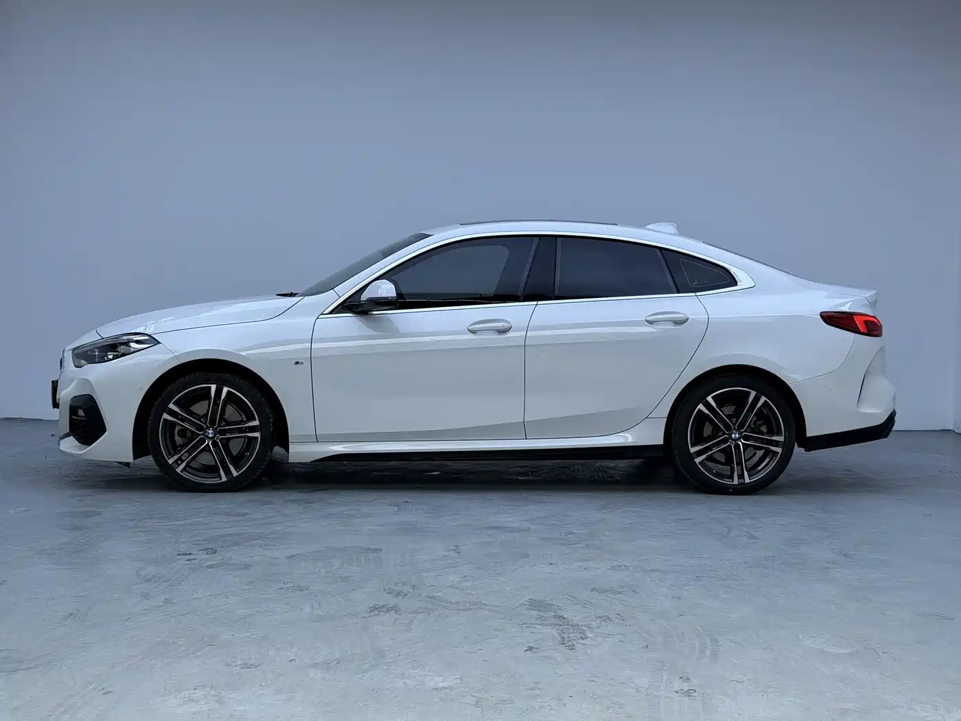 BMW 2 Series (Import) 2023 225i 4-Door Coupe M Sport Package фото 7