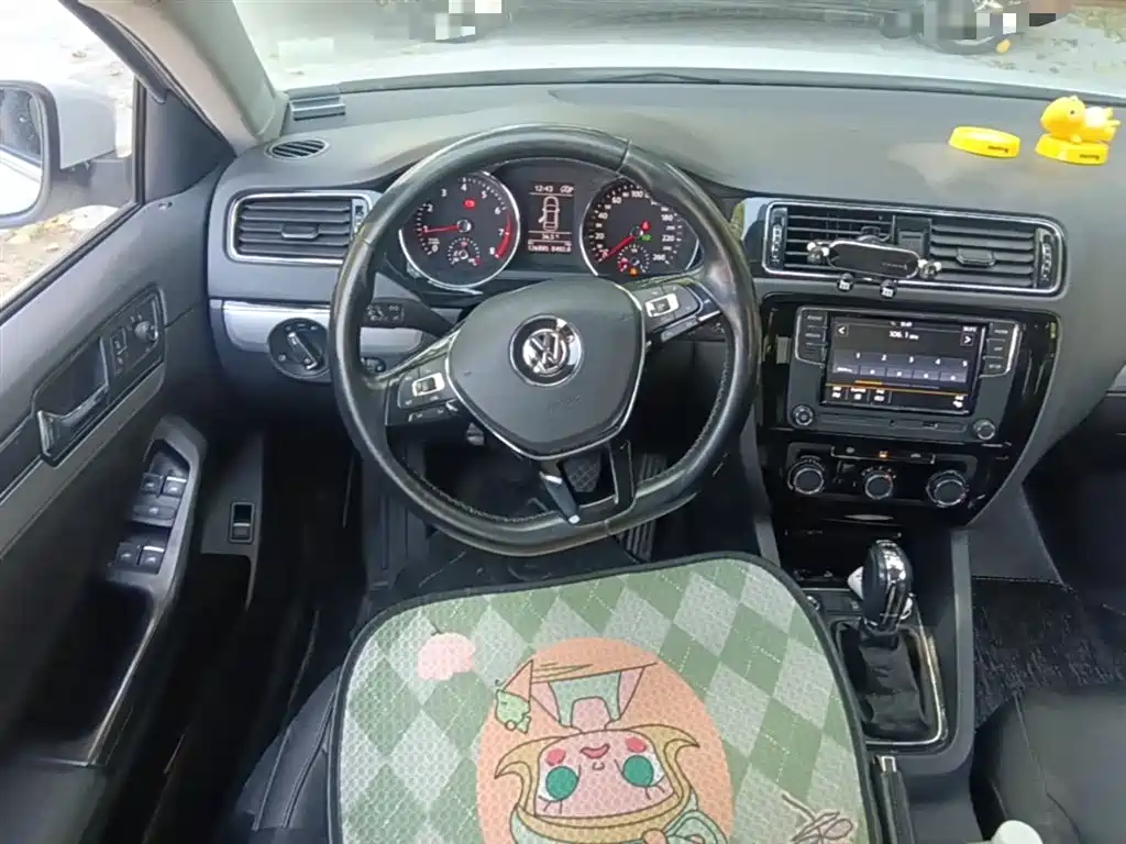 Volkswagen Sagitar 2018 280TSI DSG Spark Edition фото 17