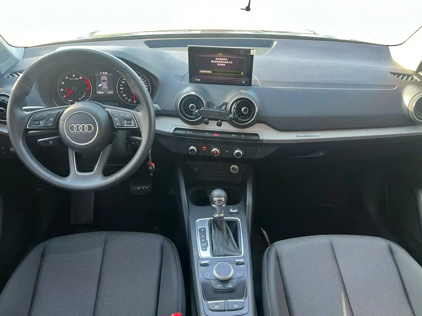 Audi Q2L 2021 35 TFSI Fashion Elegance фото 5