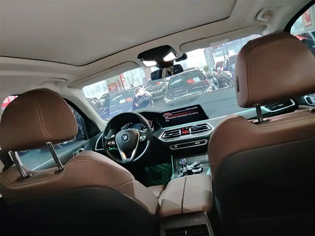 BMW X5 (Import) 2020 xDrive30i X Design Package фото 18