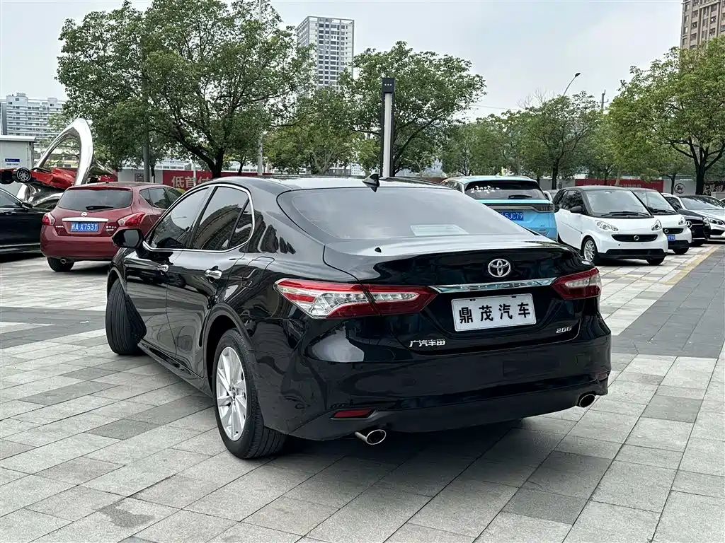 Toyota Camry 2021 2.0G Luxury Edition фото 6