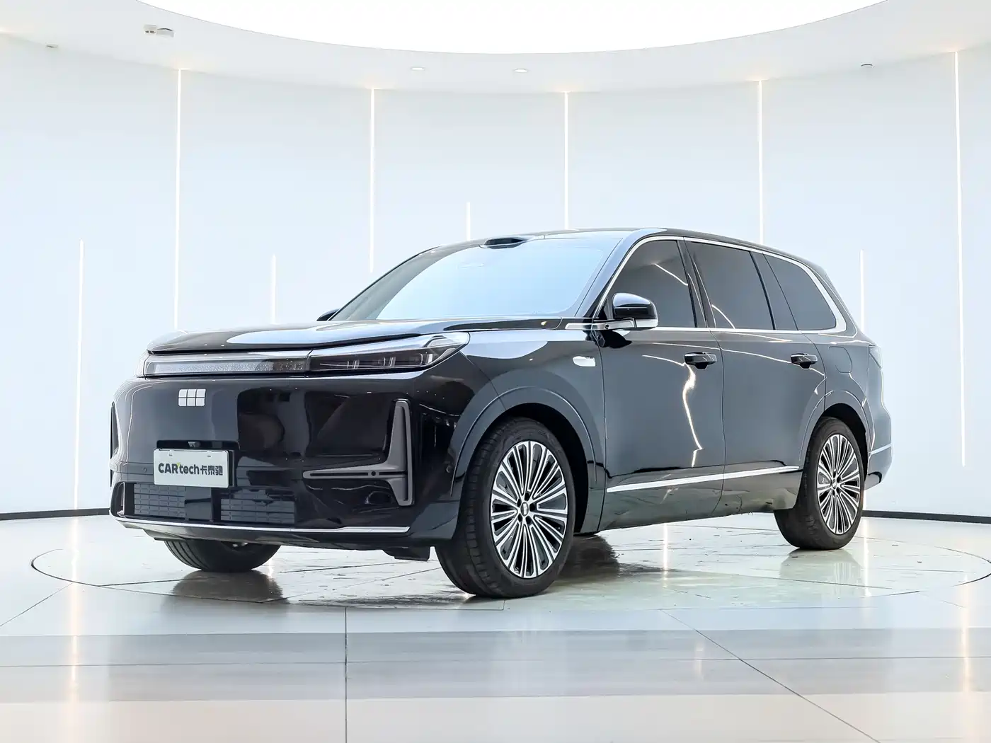 Geely Galaxy Galaxy M9 2025 Base Model