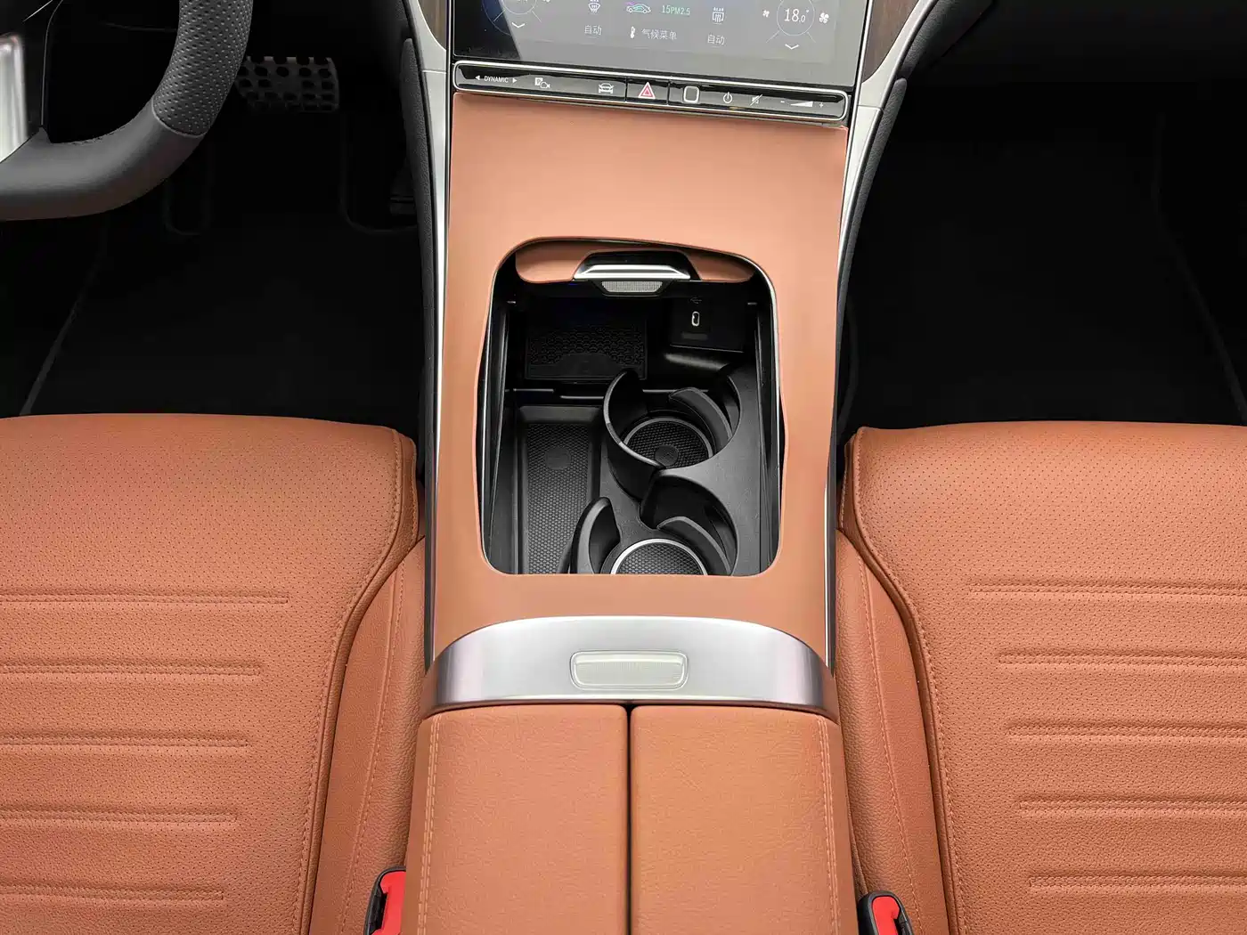 Mercedes-Benz GLC 2024 GLC 300 L 4MATIC Luxury 5-seater фото 5