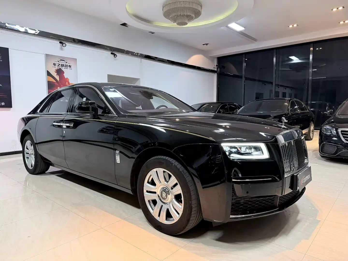 Фото 2 - Rolls-Royce Ghost