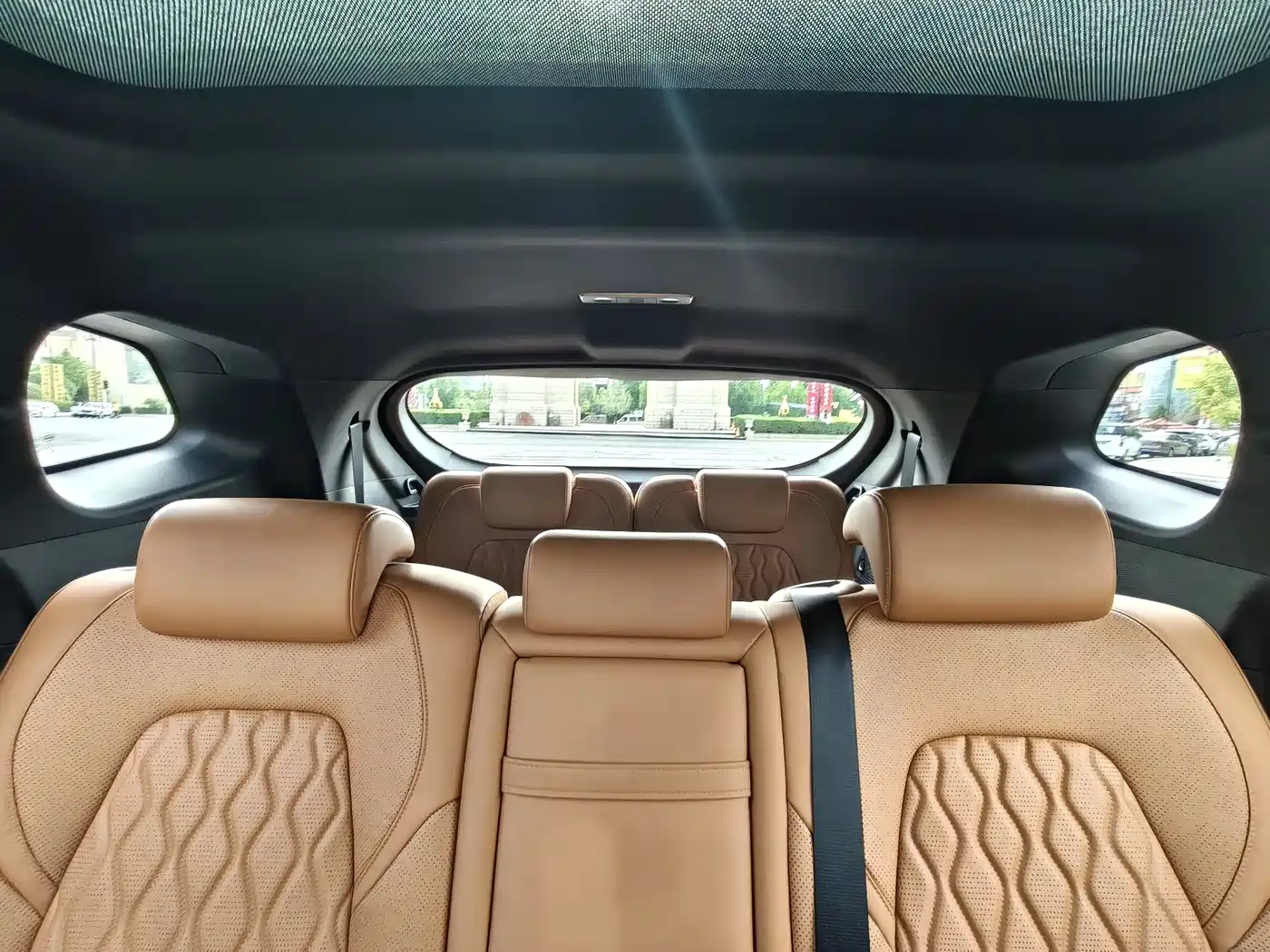 BYD Tang New Energy 2023 Model DM-i Champion Edition 112KM Deluxe фото 26