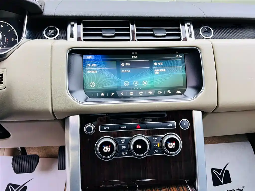 Land Rover Range Rover 2017 3.0 SC V6 Vogue LWB (Long Wheelbase) фото 13