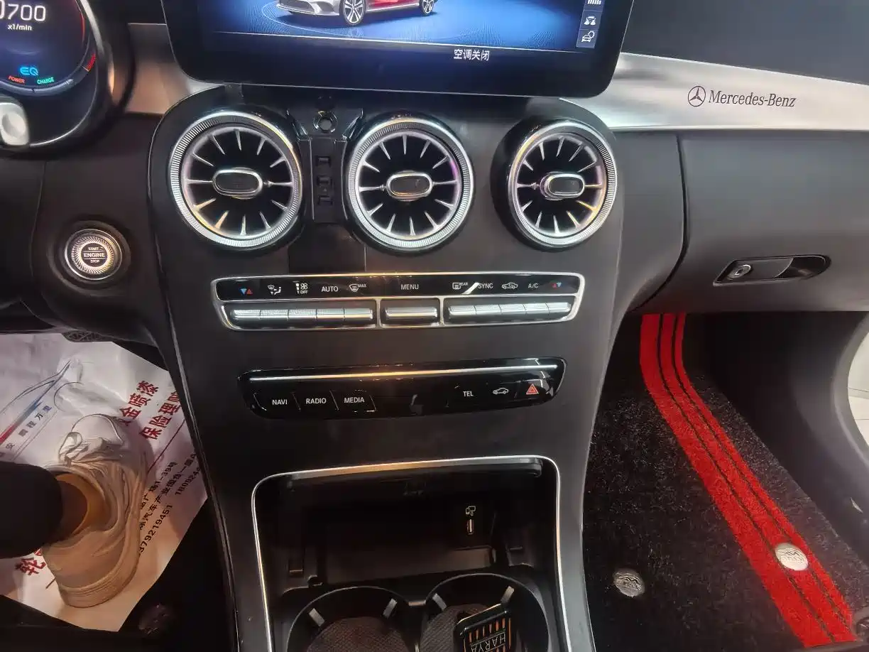 Mercedes-Benz C-Class 2020 C 260 L Sport фото 12
