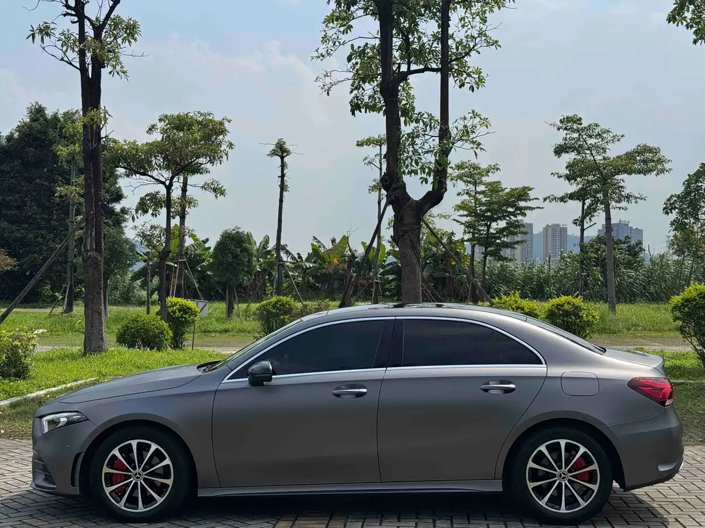 Mercedes-Benz A-Class 2020 A 200 L Sport Sedan фото 7