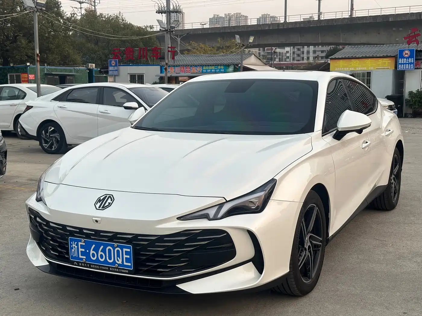 MG MG7 2024 2023 Model 1.5T DCT Ultimate Luxury Edition