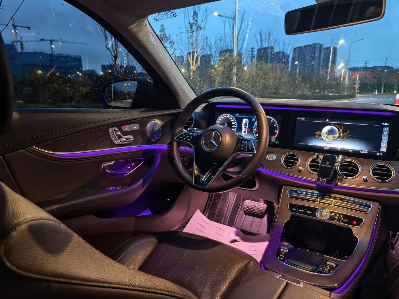 Mercedes-Benz E-Class 2019 E 300 L Luxury фото 11