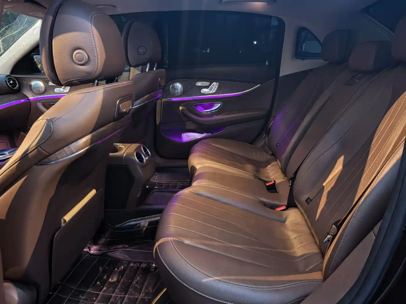 Mercedes-Benz E-Class 2019 E 300 L Luxury фото 15