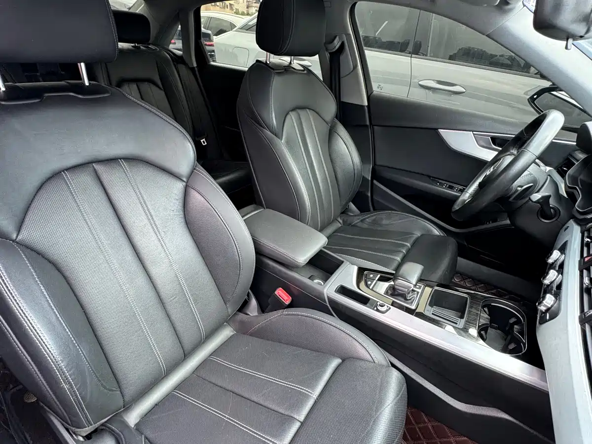 Audi A4L 2022 40 TFSI Luxury Dynamic фото 15