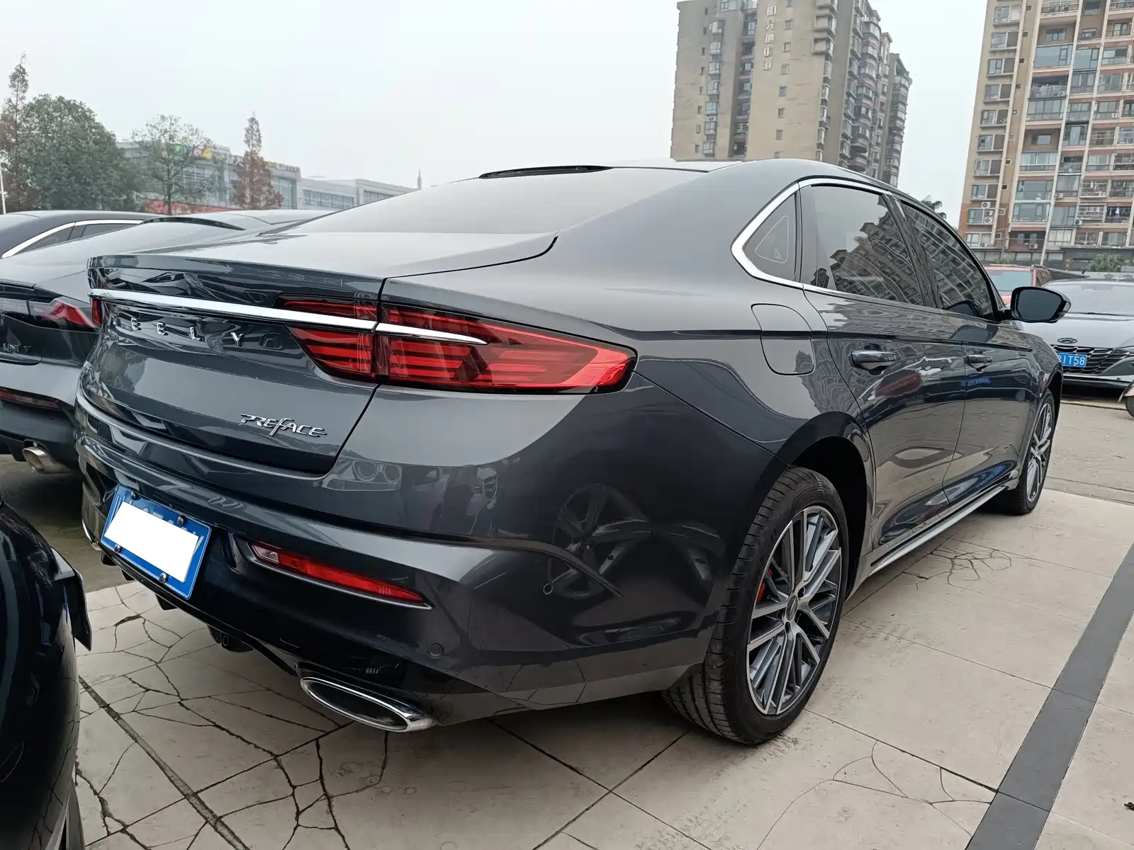 Фото 19 - Geely Preface