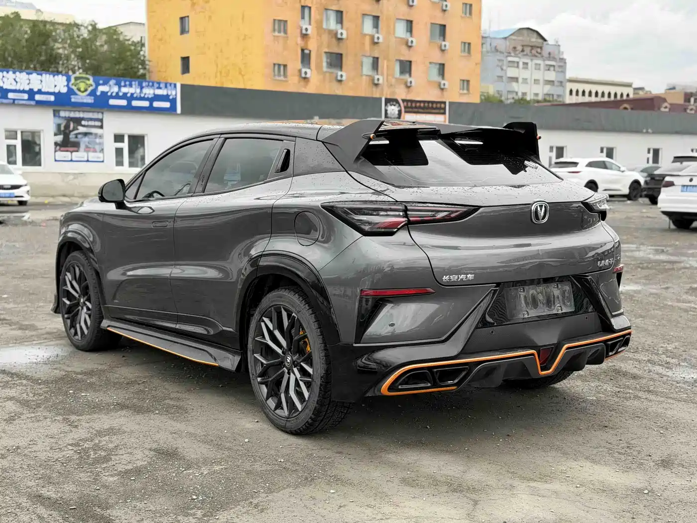 CHANGAN UNI-T