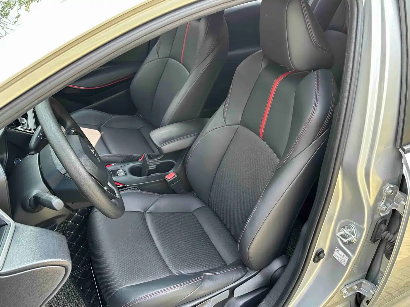 Toyota Levin 2022 Dual Engine 1.8H E-CVT Sport Edition фото 15
