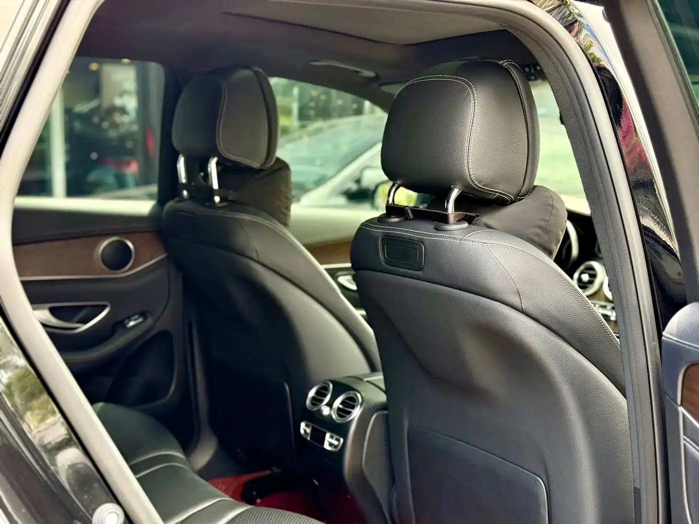 Mercedes-Benz GLC 2017 GLC 300 4MATIC Dynamic фото 23