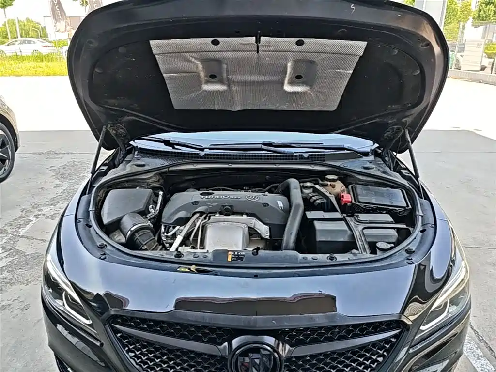 Buick LaCrosse 2019 28T Elite Edition фото 20