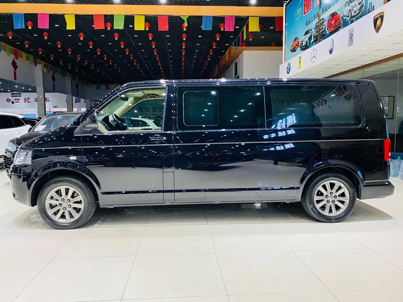 Volkswagen Caravelle 2015 2.0TSI 4WD Comfort фото 3