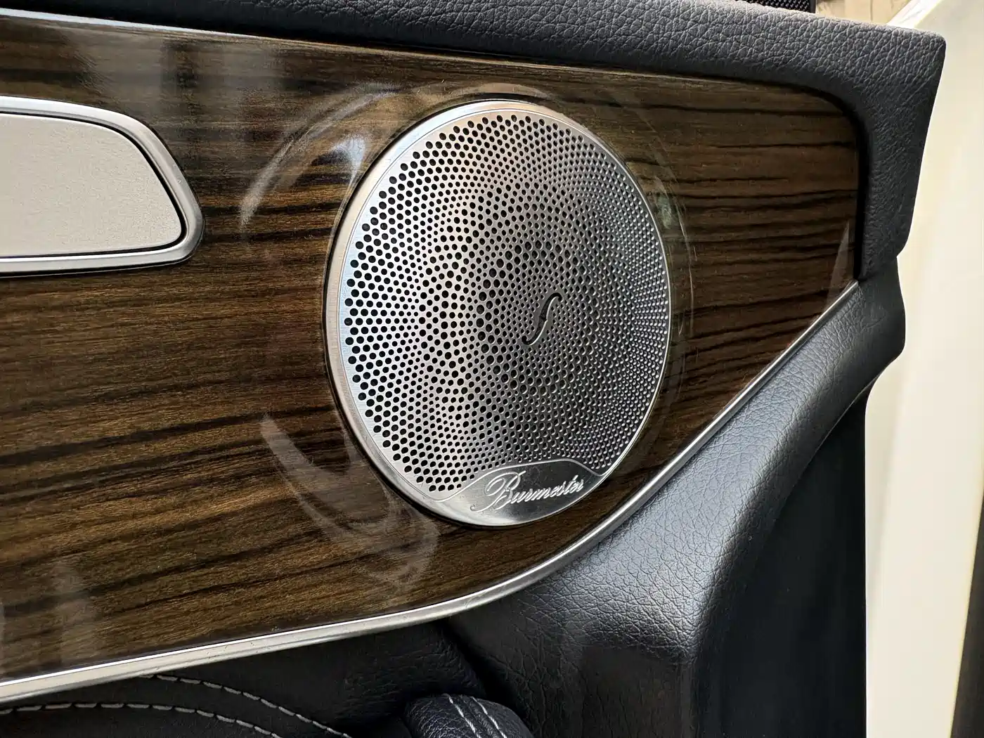 Mercedes-Benz GLC 2019 GLC 260 4MATIC Dynamic фото 8