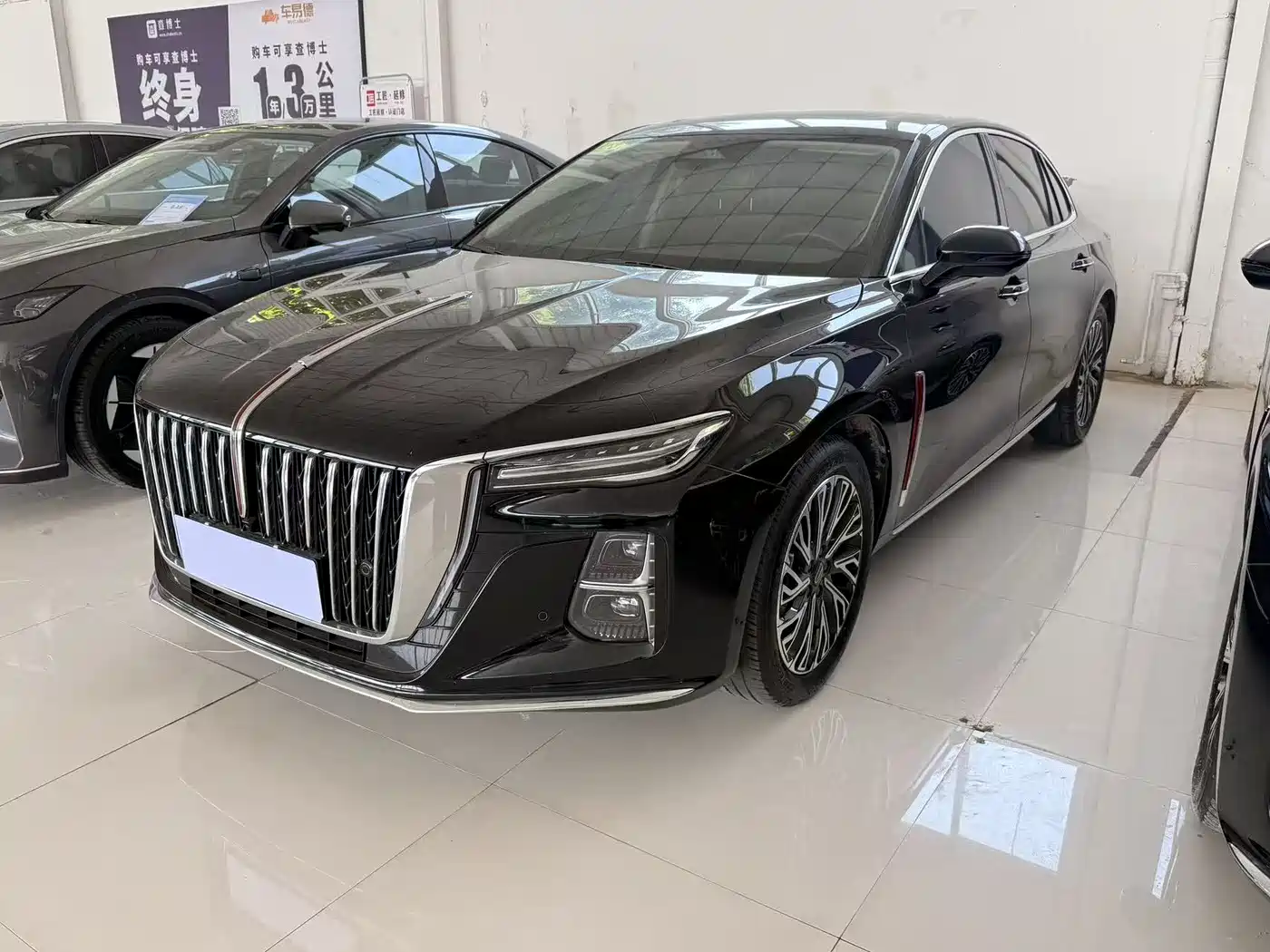Hongqi H5 2024 2.0T Automatic Smart Connect Flag Enjoy Edition