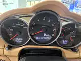 Photo 7 - Porsche Cayman